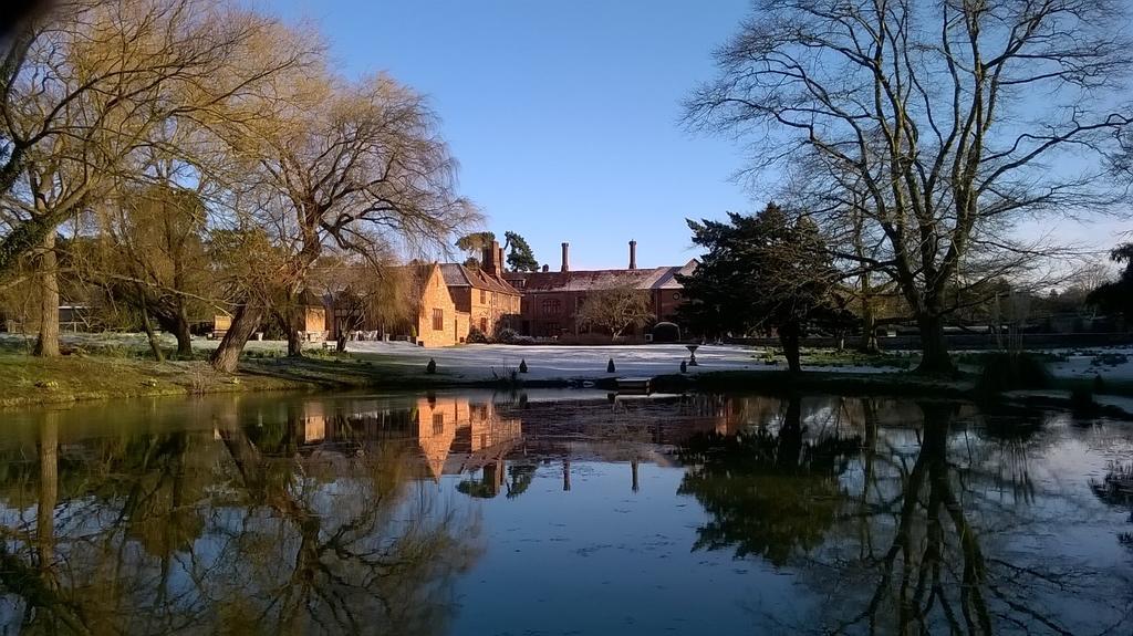 Hotel Seckford Hall & 4*